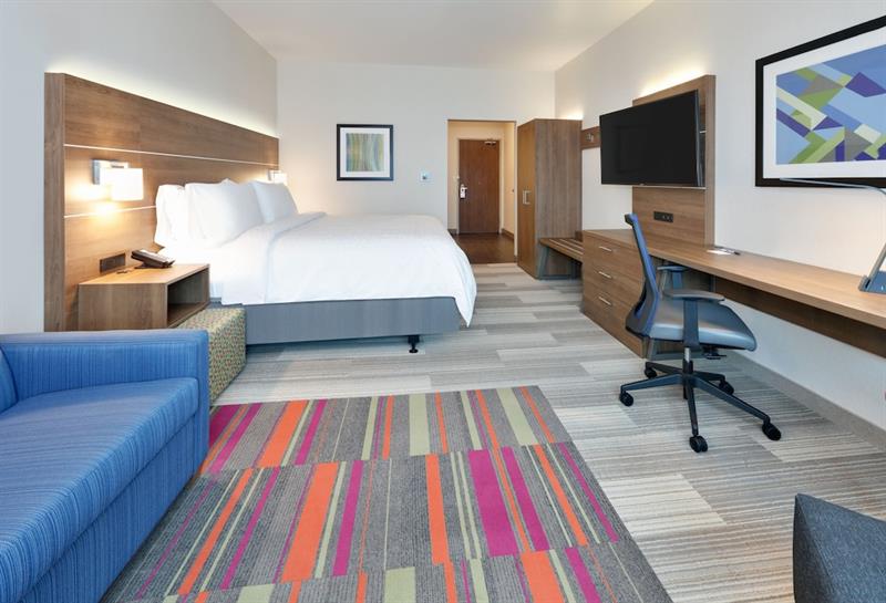 Фото Holiday Inn Express & Suites Plano East - Richardson, an Ihg Hotel