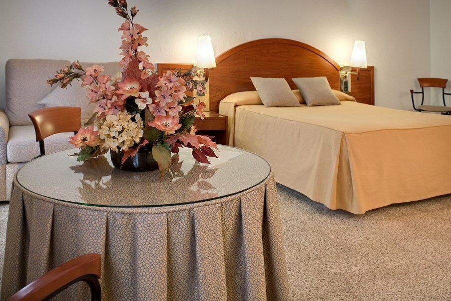 Фото Hotel Gaudi