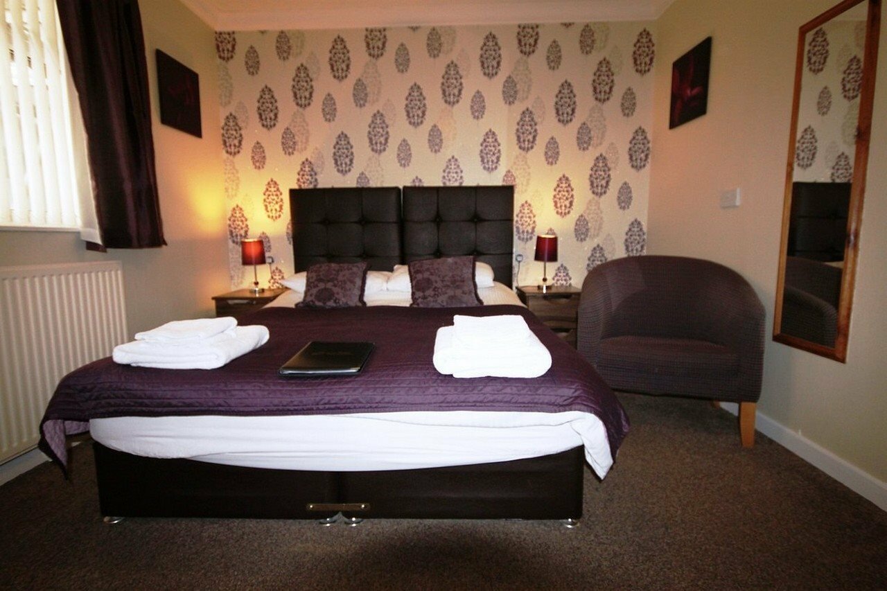 Фото The Richley Hotel