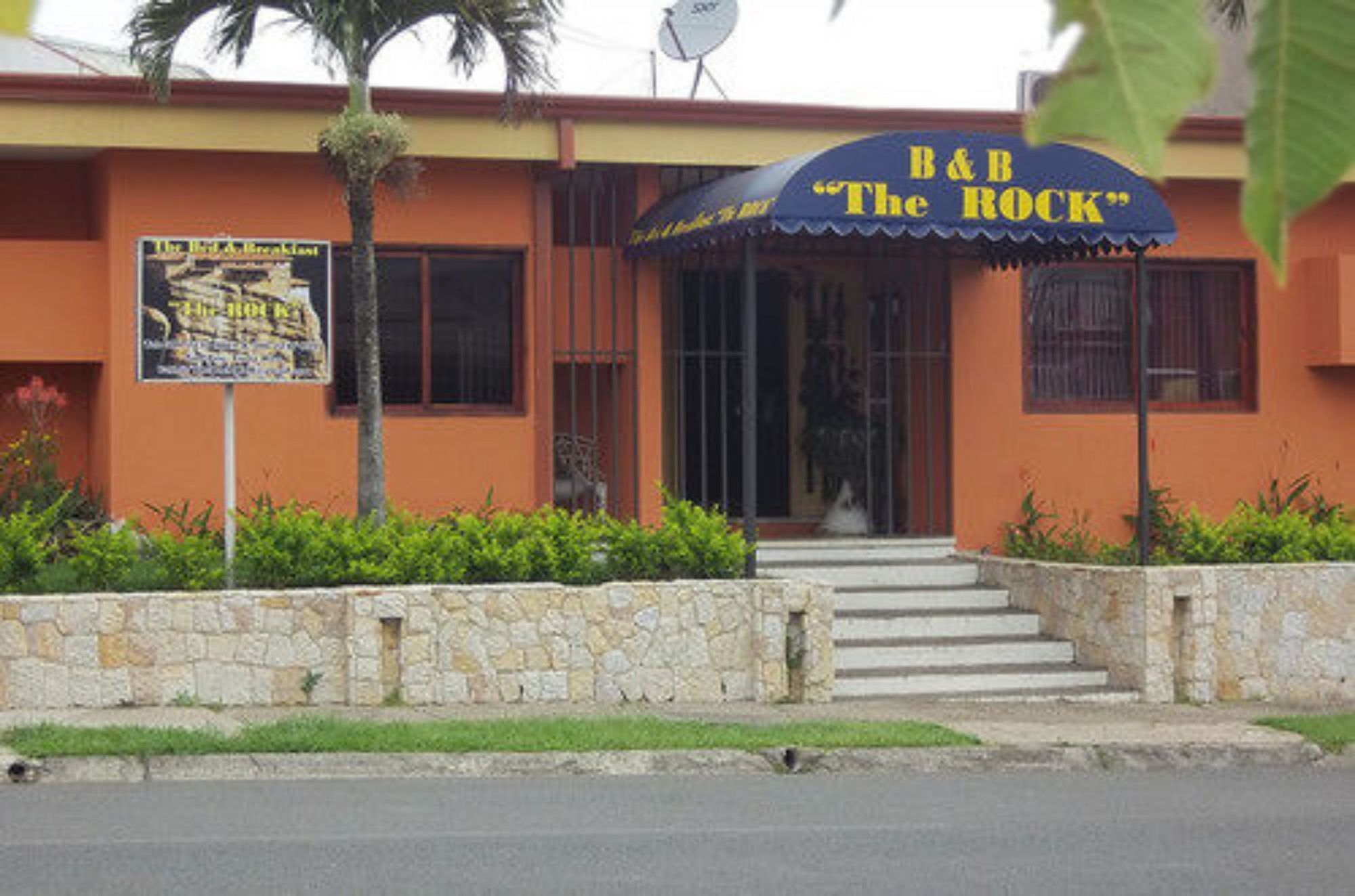 Фото Bed & Breakfast the Rock