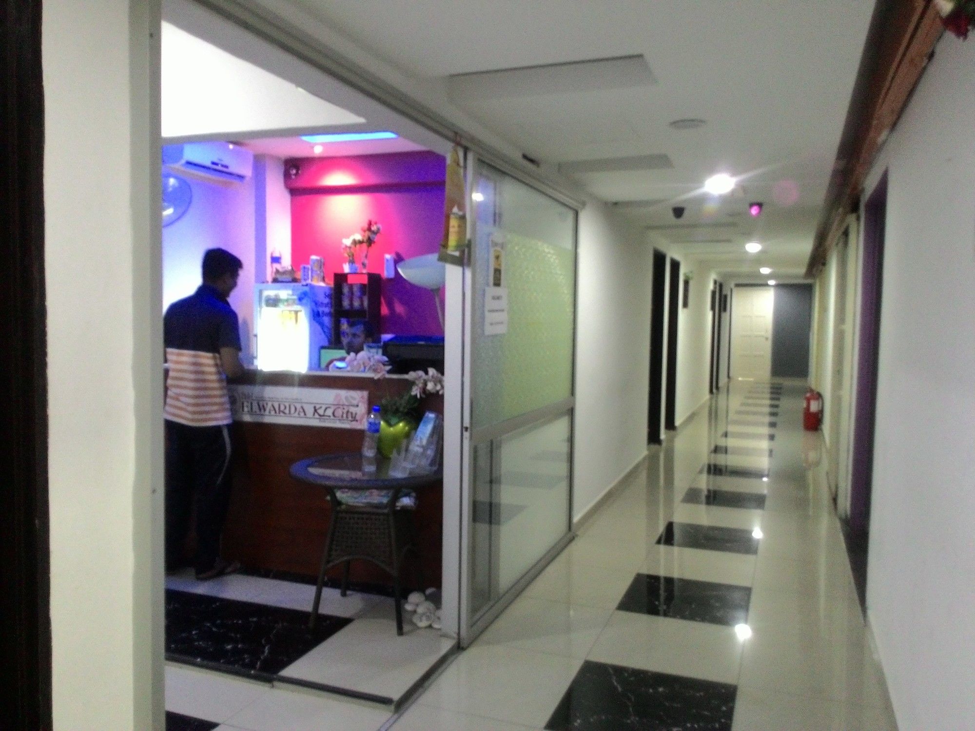 Фото Hotel Elwarda Klcity