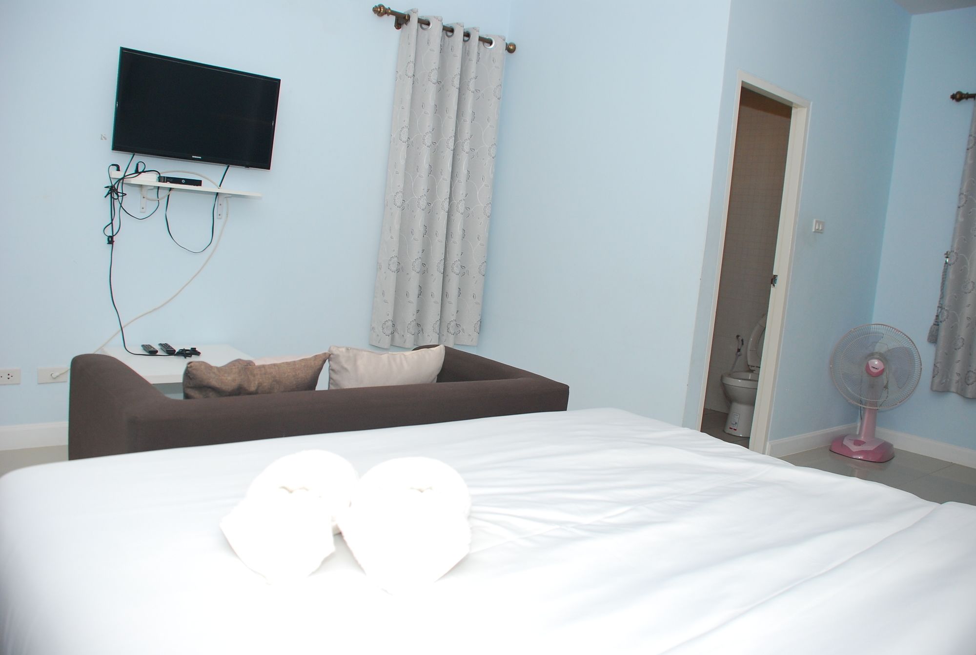 Фото The First Residence