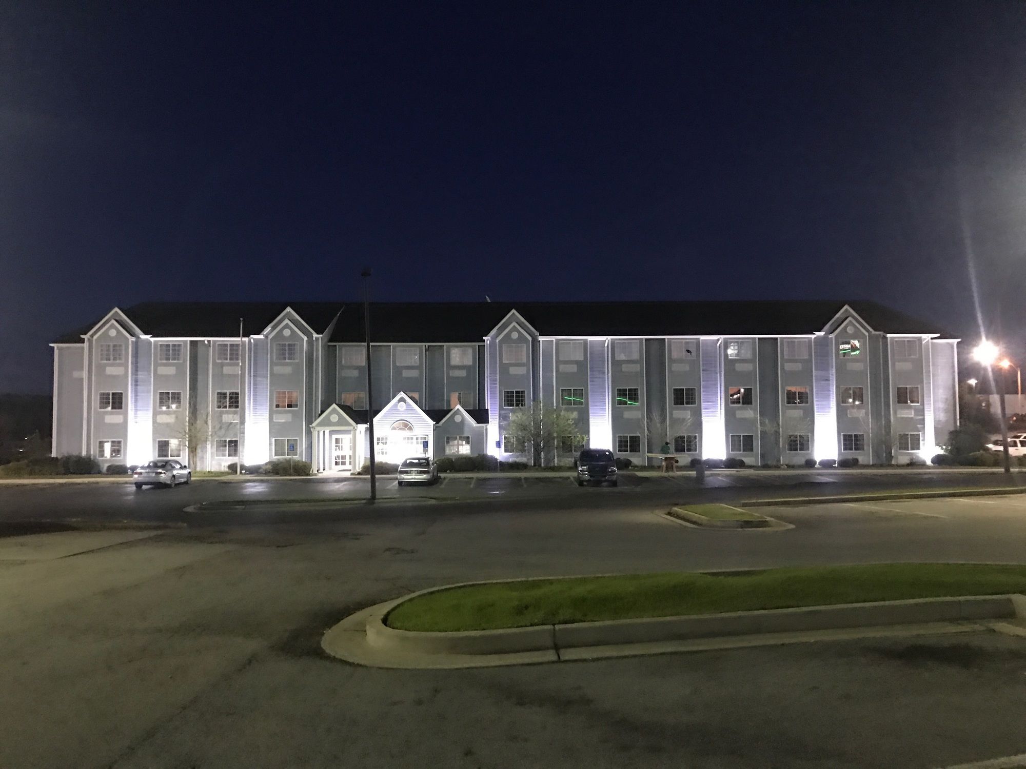 Фото Microtel Inn & Suites by Wyndham Meridian