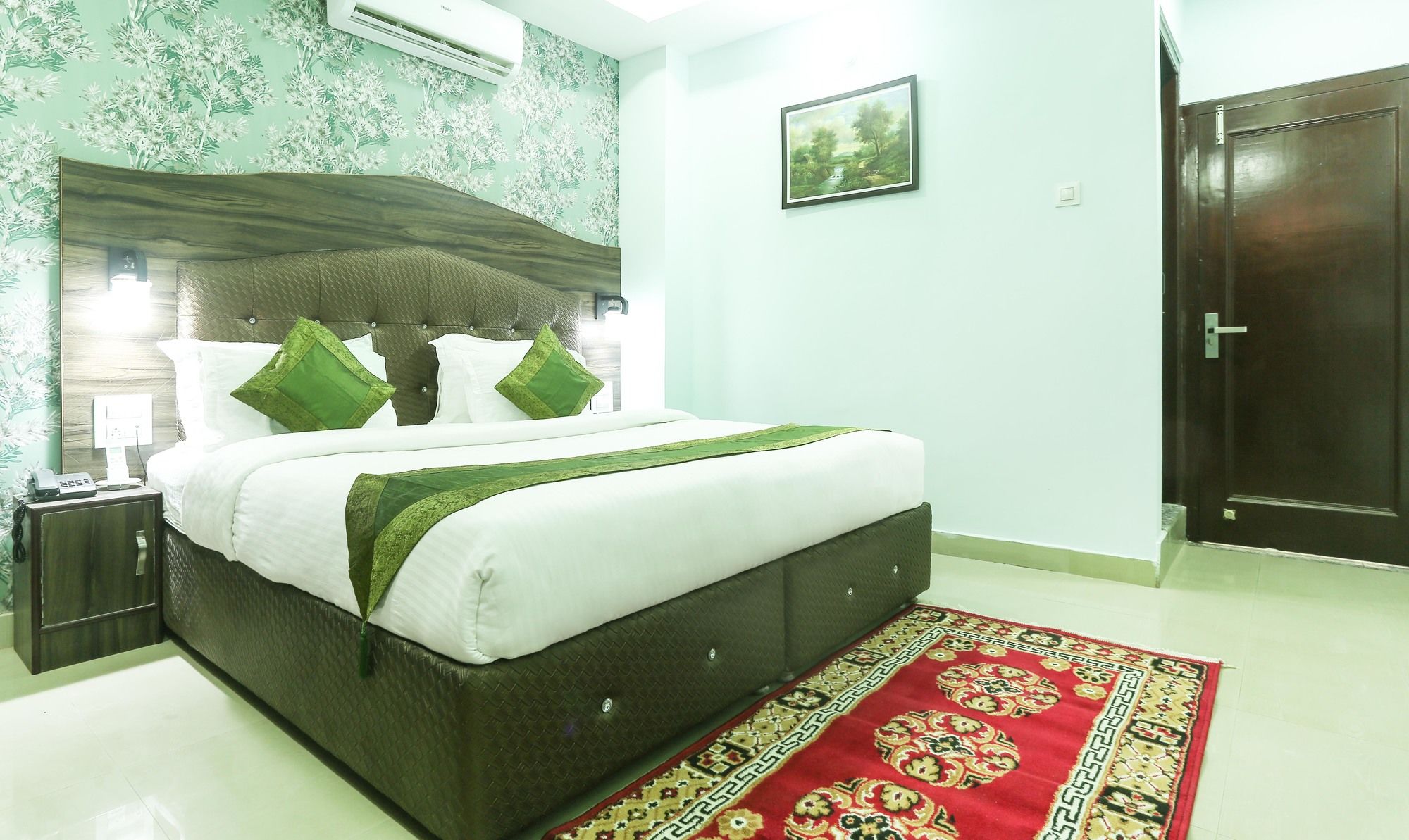 Фото Treebo Trend Roshan House