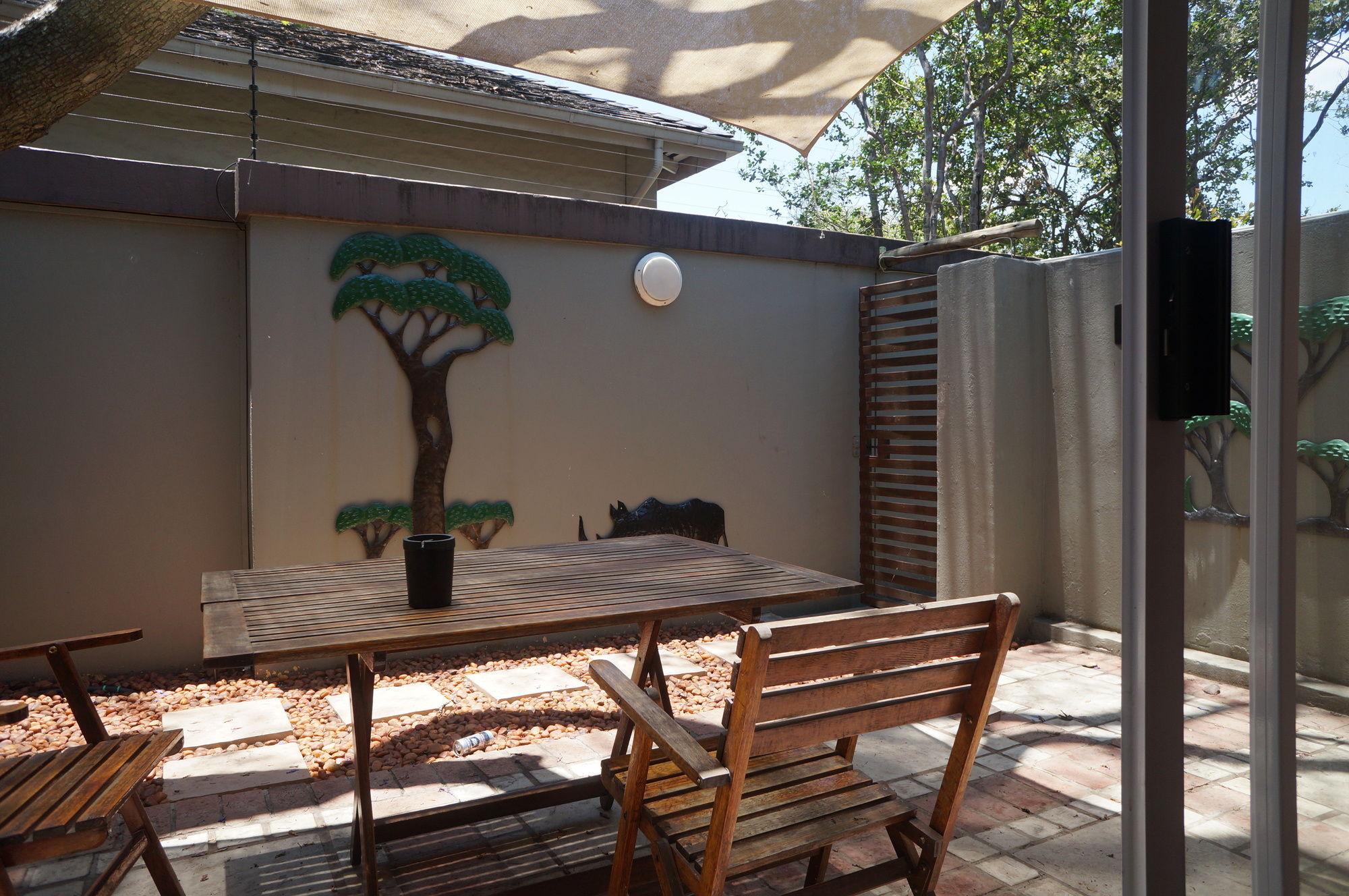 Фото 314 on Clark Guest House