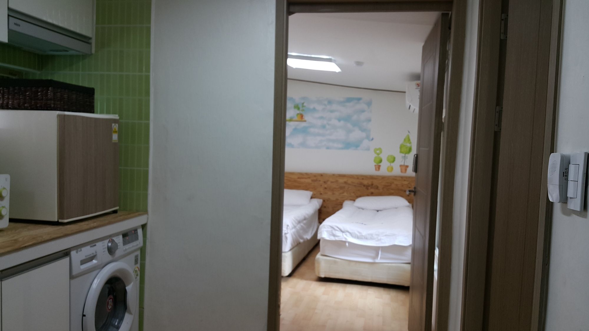 Фото Guest House Myeongdong