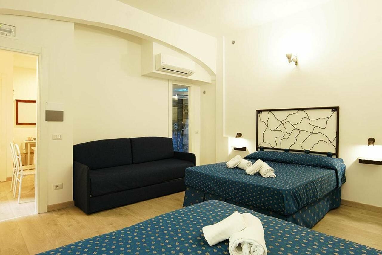 Фото Vatican Holiday Junior