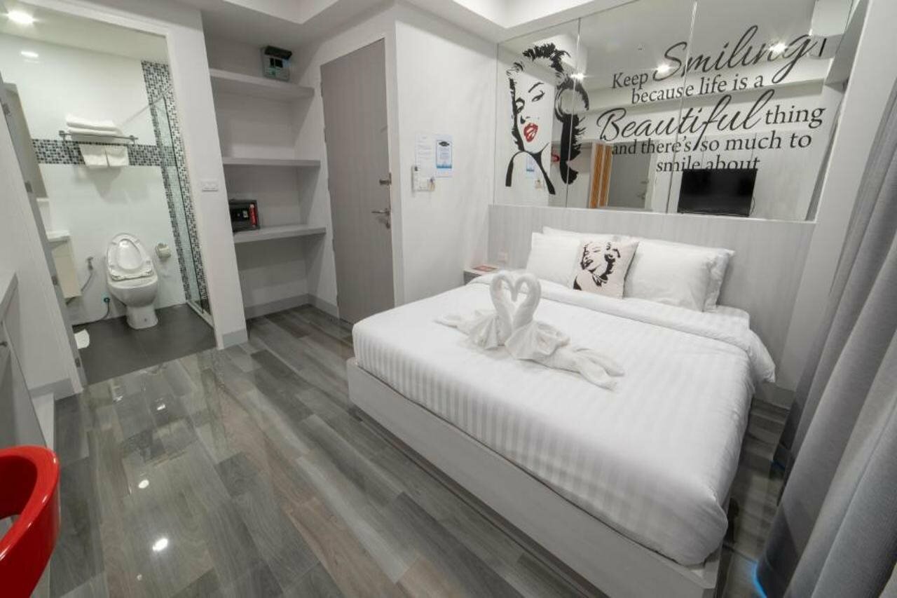 Фото Frankie's Inn