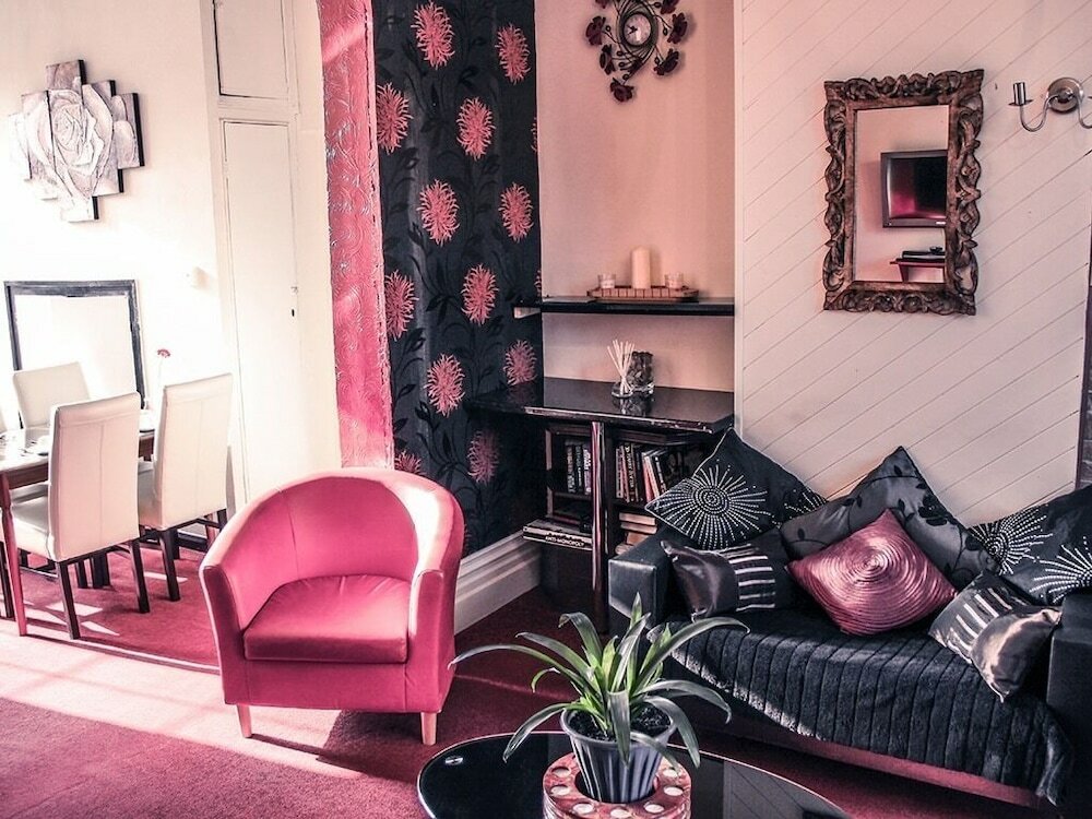 Фото Tennyson House Hotel