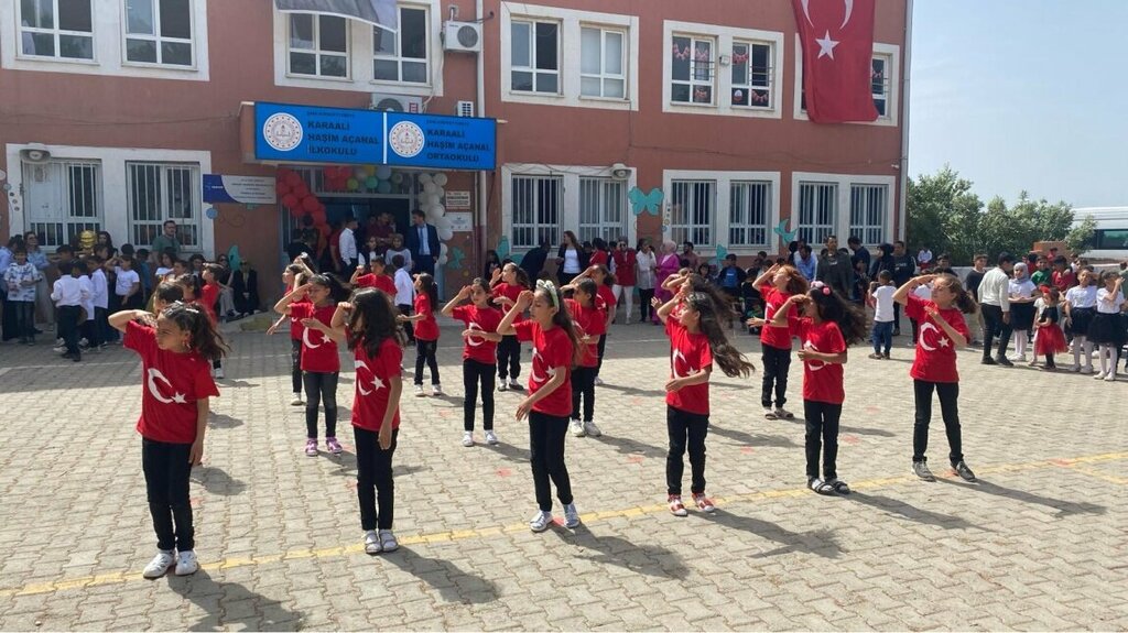 Primary school Karaali Haşim Açanal İlkokulu, Eyyubiye, photo