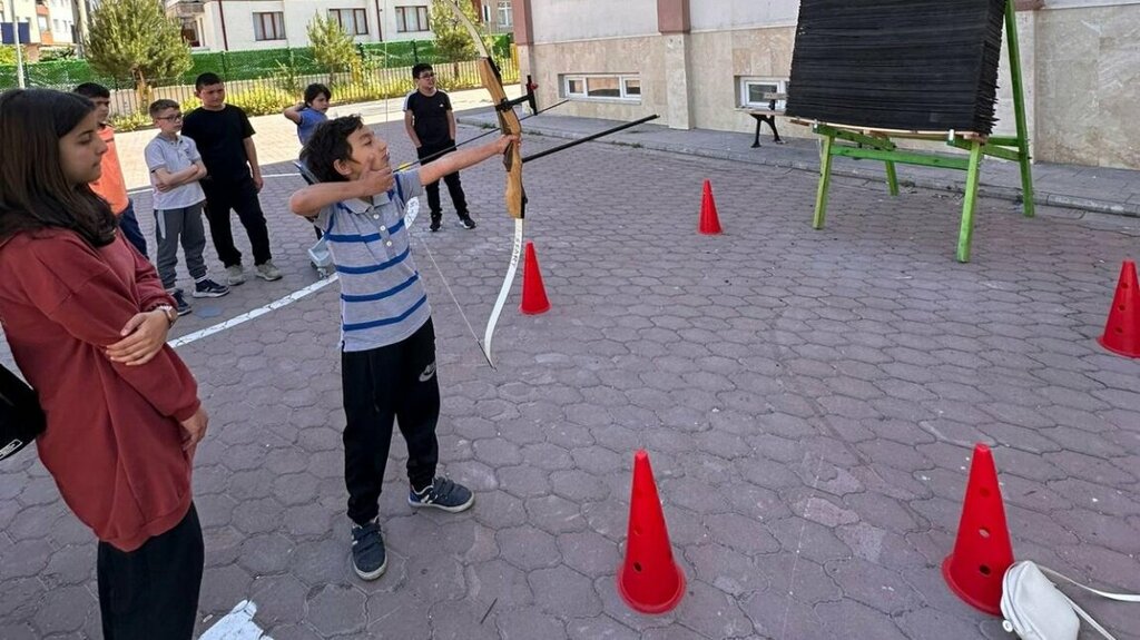 School Ulku Imam Hatip Secondary School, Sivas, photo