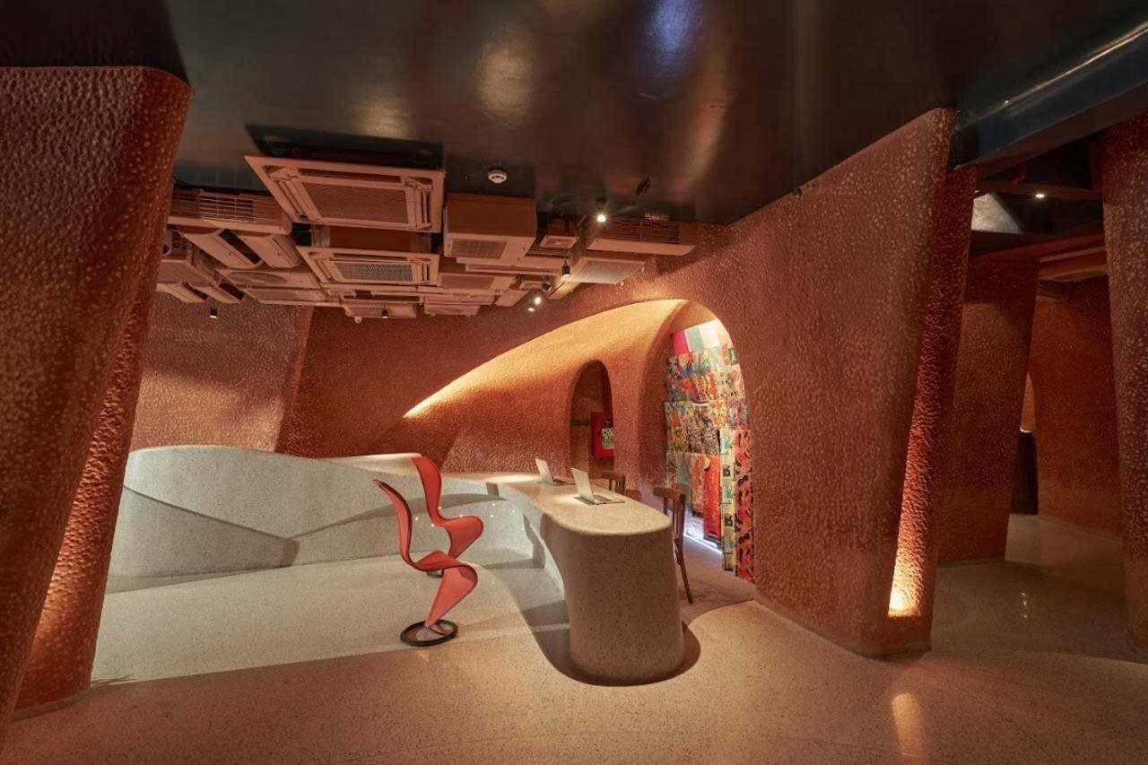 Фото Silverland Central