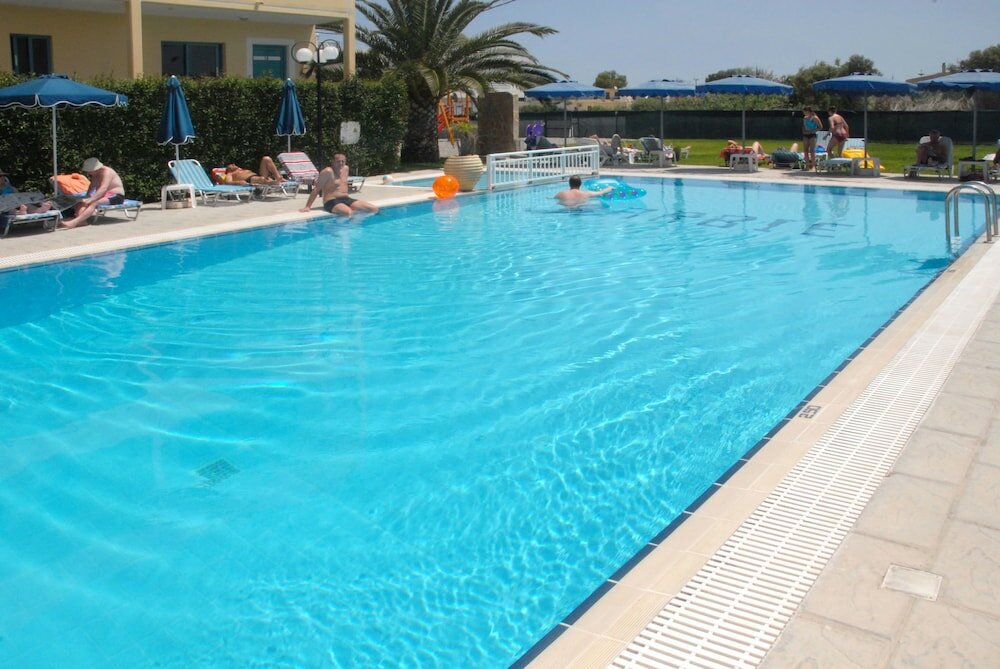 Фото Barbie Hotel Apartments