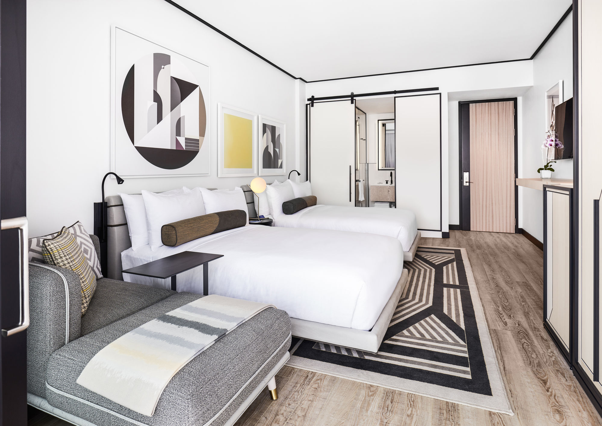 Фото The William Vale