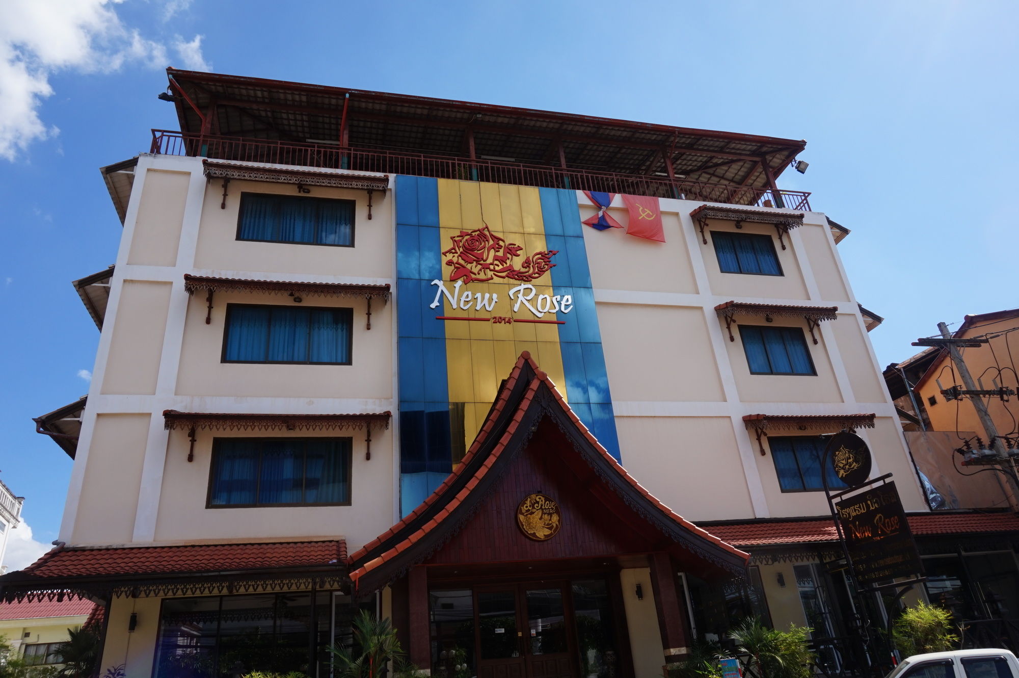 Фото New Rose Boutique Hotel