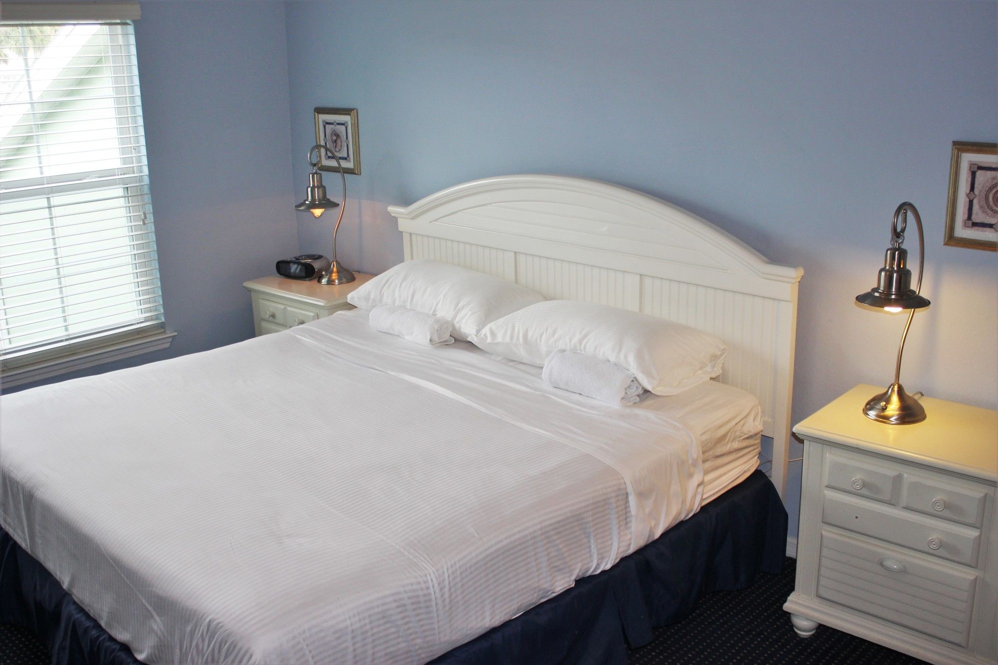 Фото Runaway Beach Club Resort