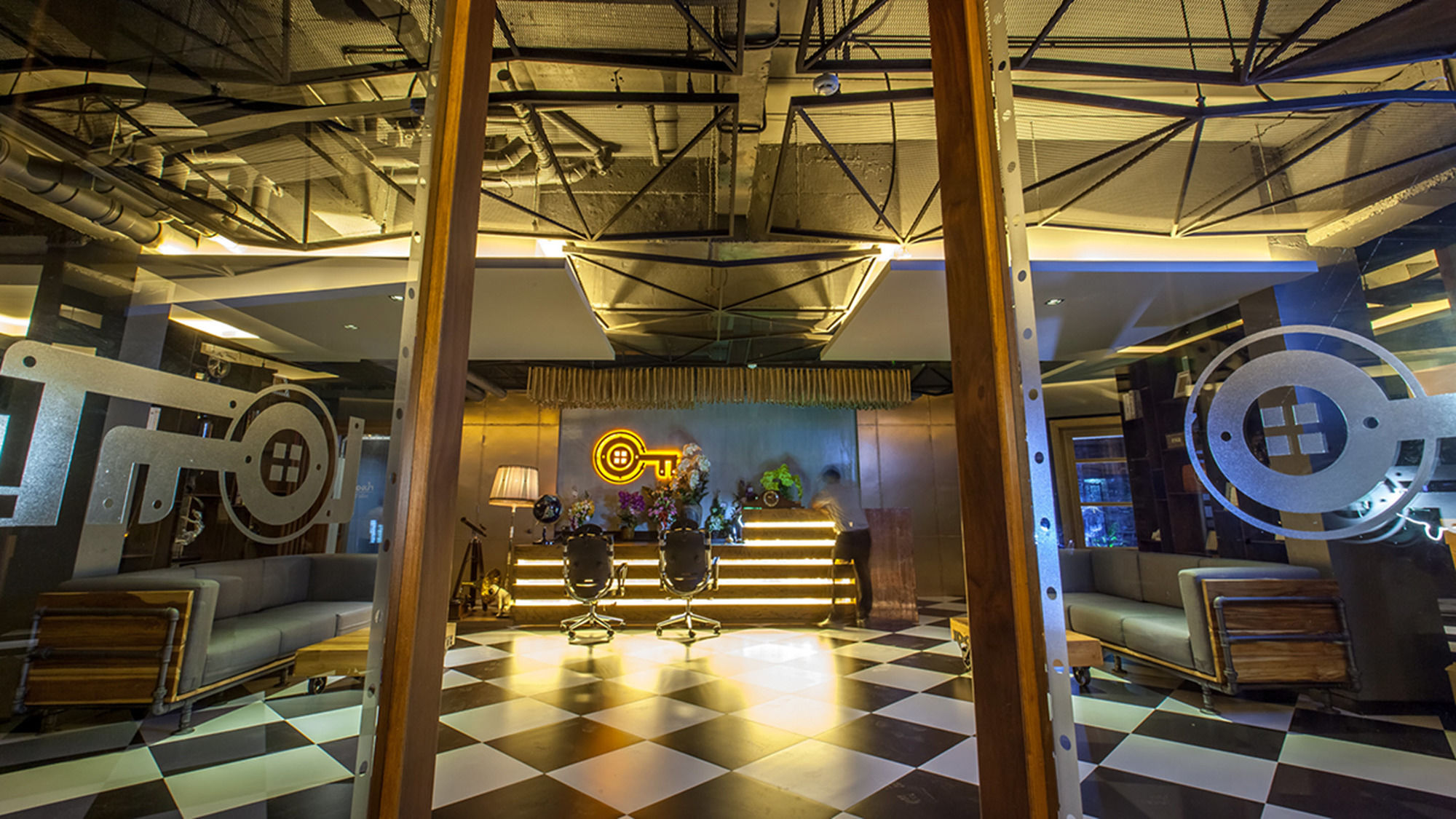 Фото Loftmania Boutique Hotel