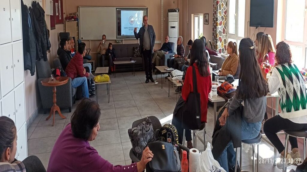 School Fevzi Cakmak Middle School, Diyarbakir, photo