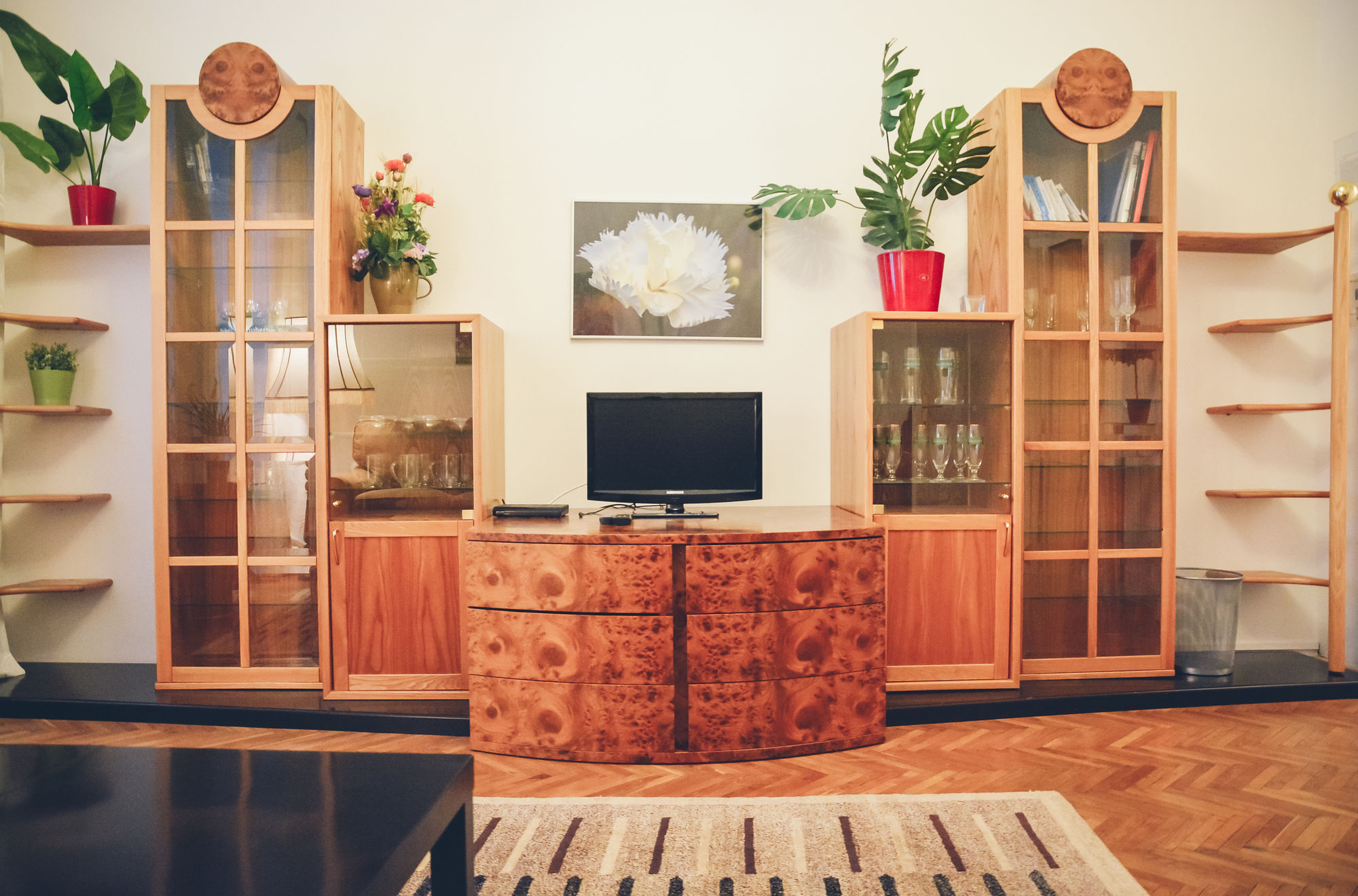 Фото Jl Apartments