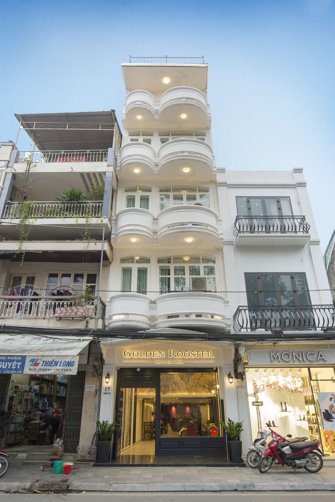 Фото Golden Rooster Hotel