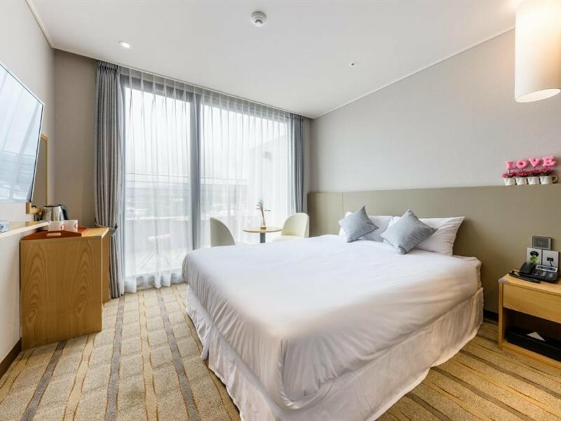 Фото Shinshin Hotel Cheonjiyeon