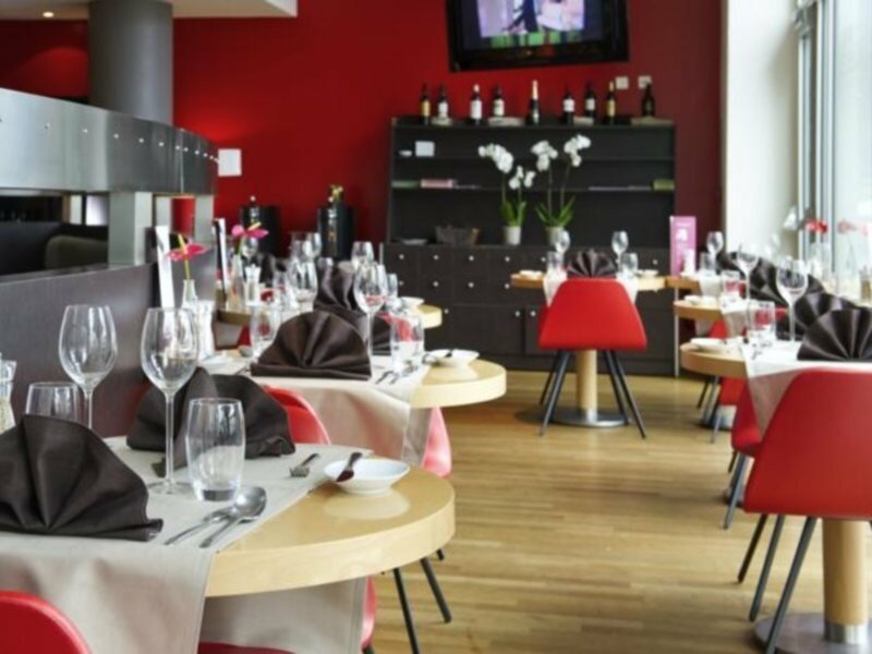 Фото Novotel Leuven Centrum