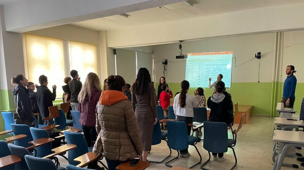 School Mehmet Sait Aydoslu Middle School for the Hearing Impaired, Istanbul, photo