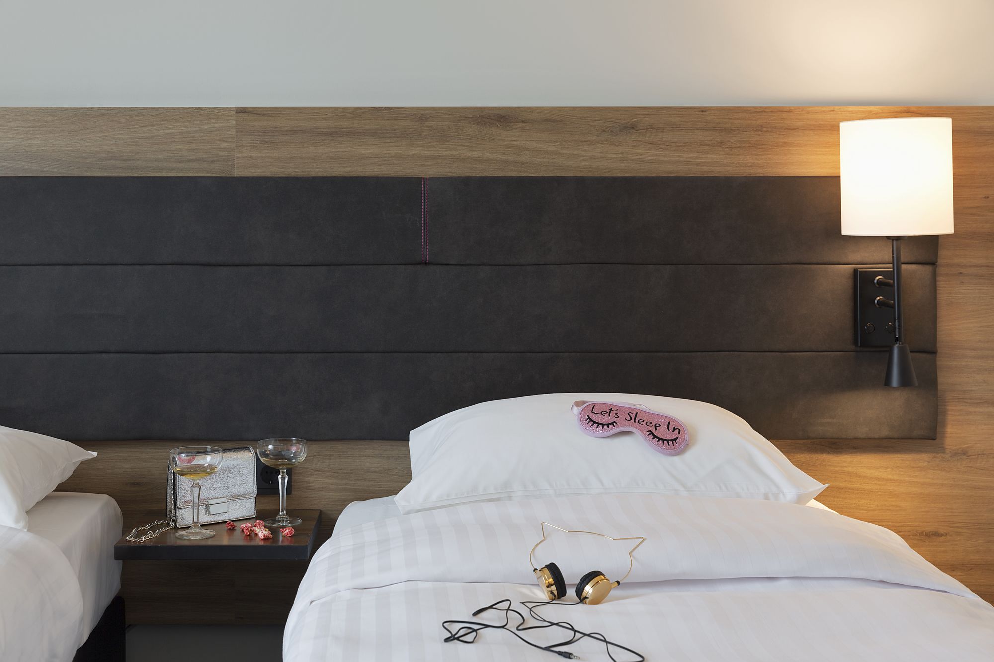 Фото Moxy Frankfurt City Center