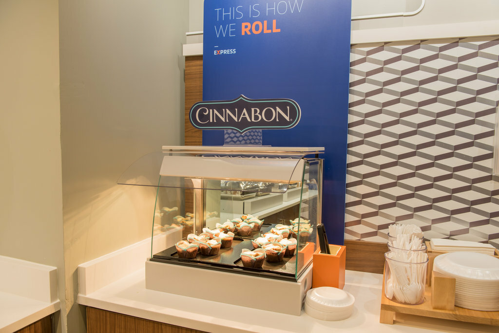 Фото Holiday Inn Express & Suites Mishawaka - South Bend, an Ihg Hotel