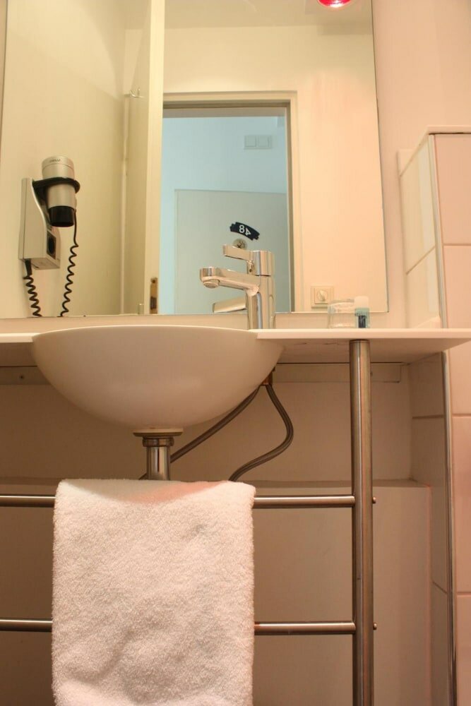 Фото Admiral Hotel