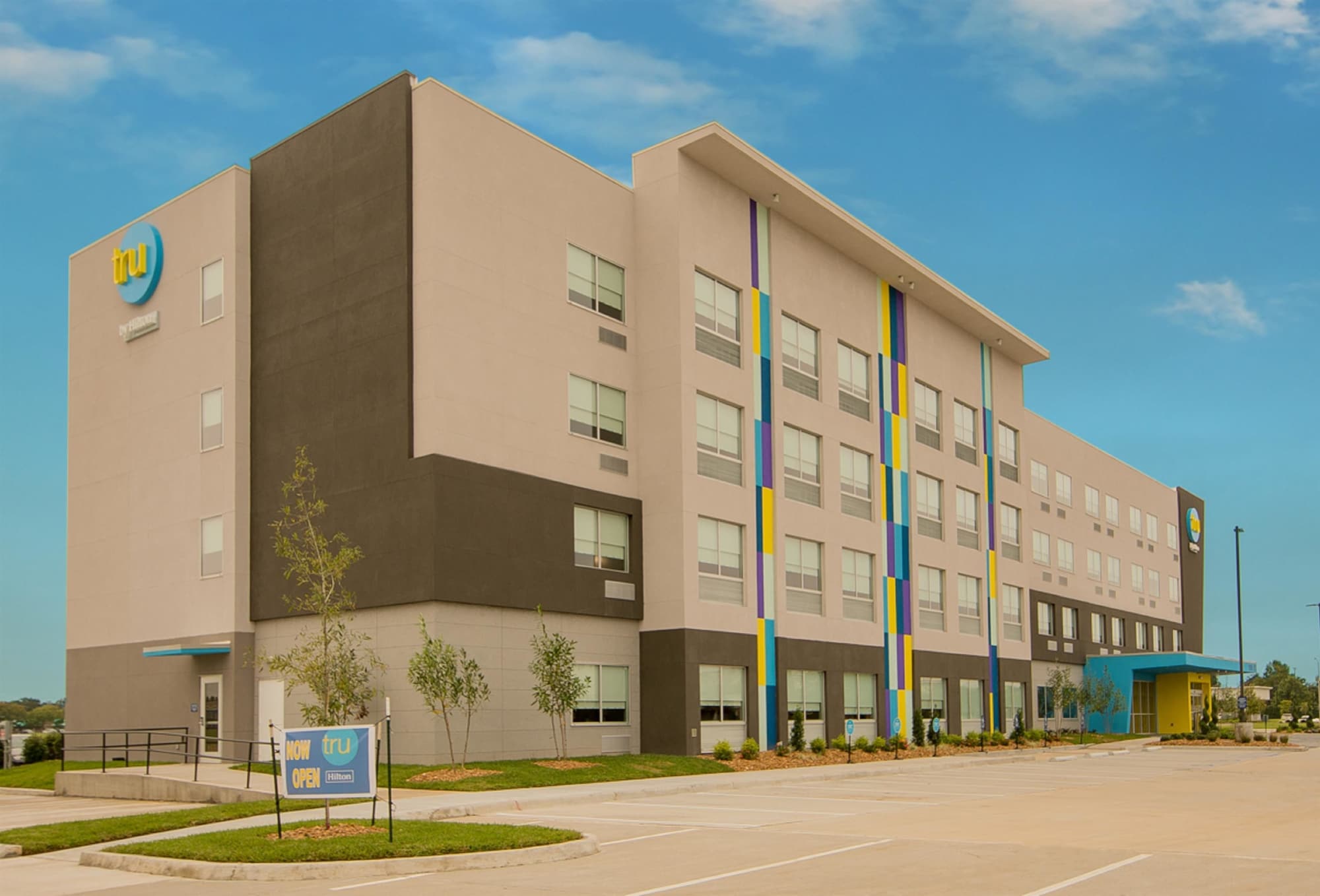 Фото Tru by Hilton Lafayette River Ranch