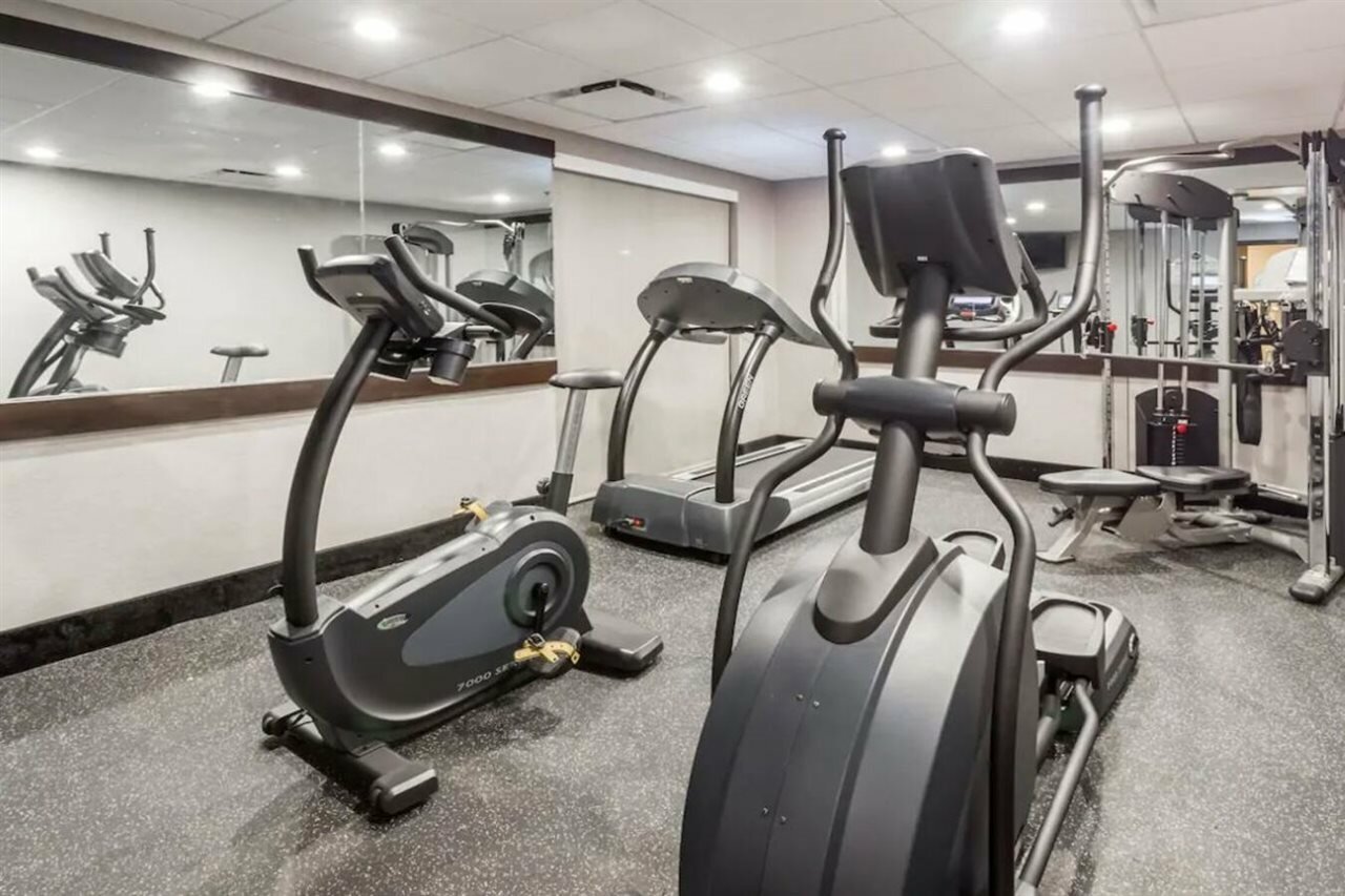 Фото Wingate by Wyndham Convention Ctr Closest Universal Orlando