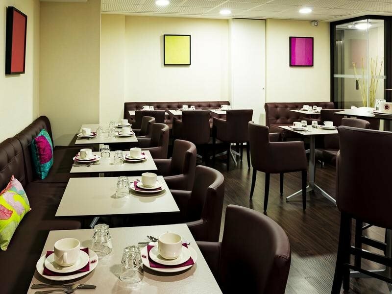 Фото Le Pere Leon Hotel