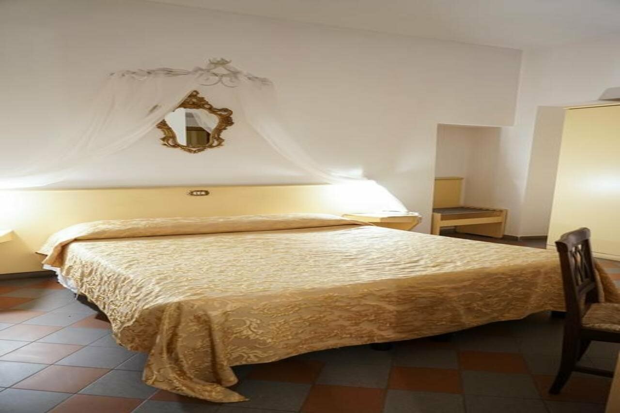 Фото Piccolo Hotel Etruria