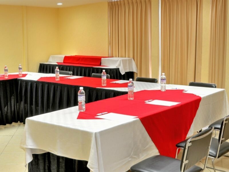 Фото Hotel Fontan Reforma