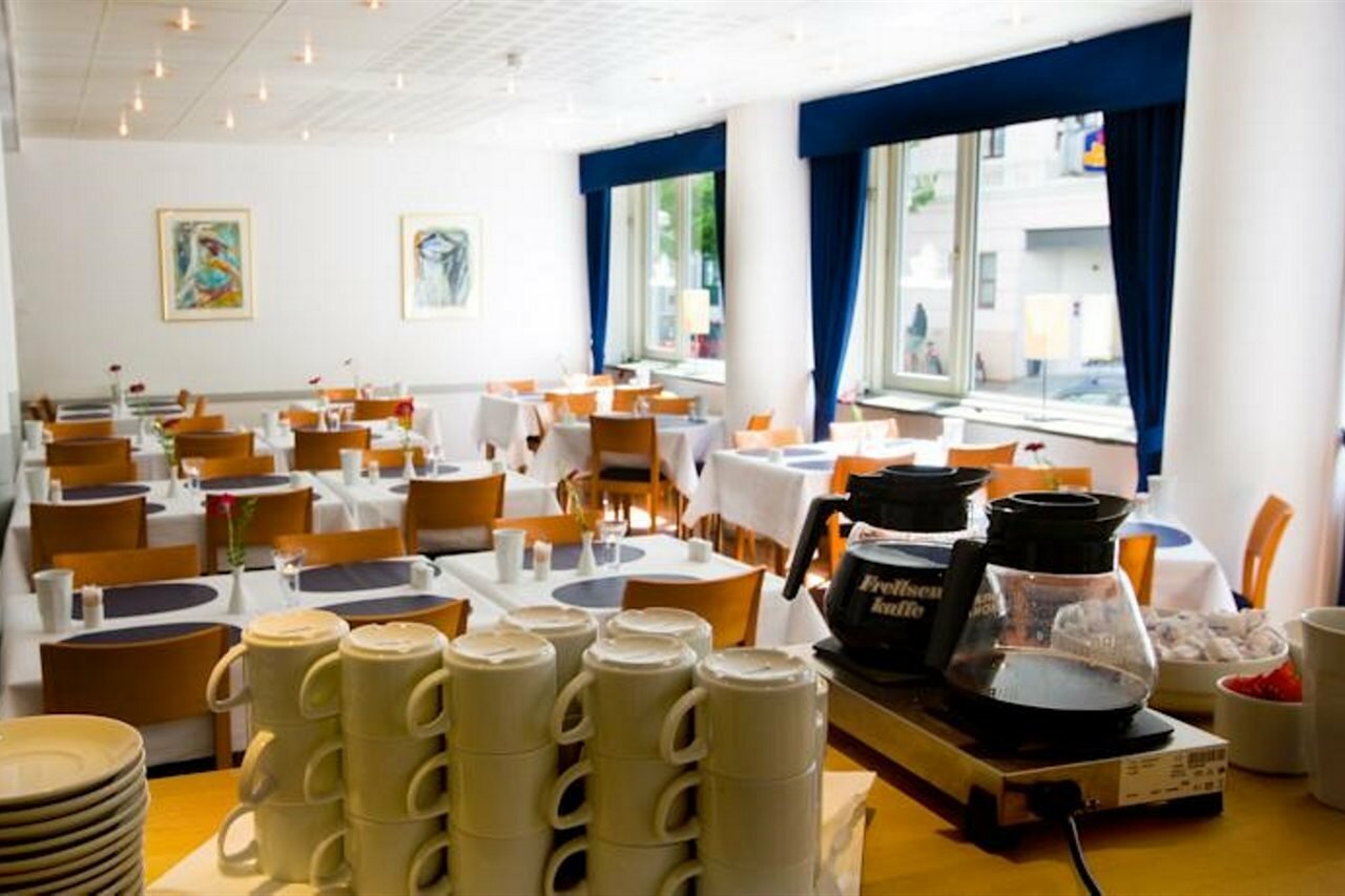 Фото Hotel Maritime