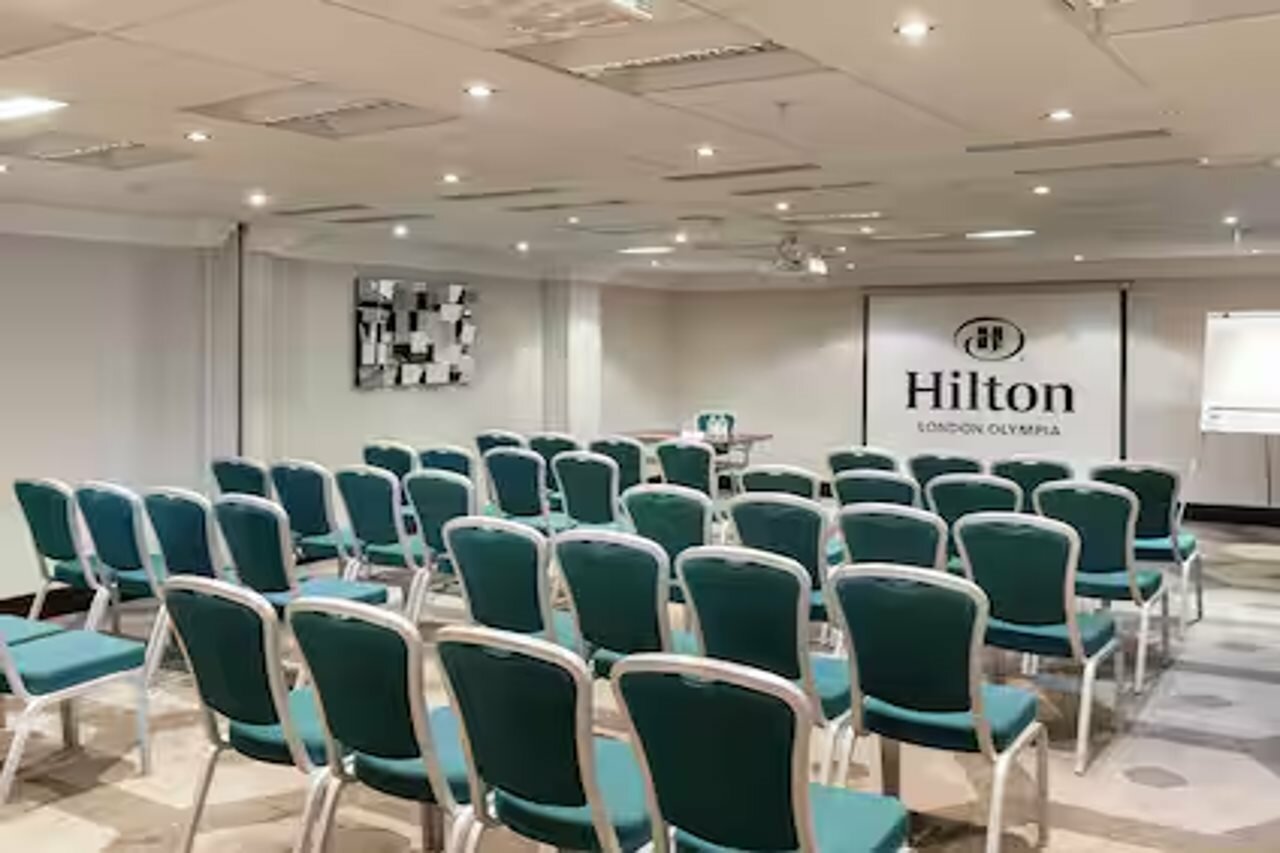 Фото Hilton London Olympia