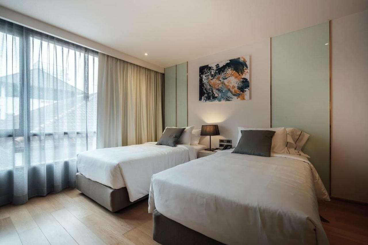 Фото Montana Hotel & Residence