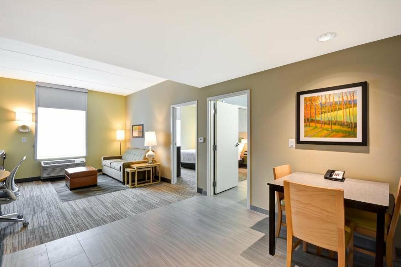 Фото Home2 Suites by Hilton Charles Town