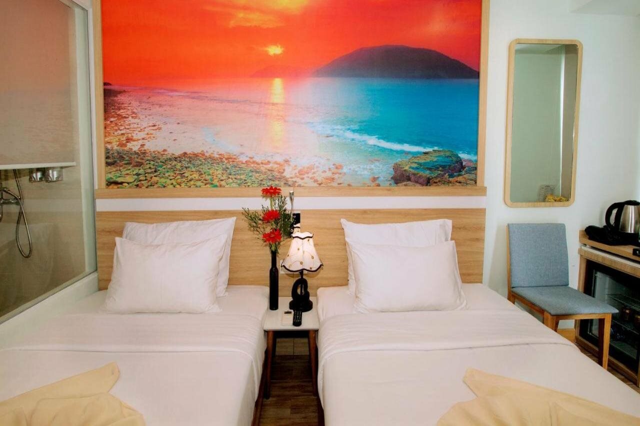 Фото Royal Hpm Hotel