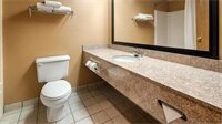 Фото Best Western Plaza Hotel Saugatuck