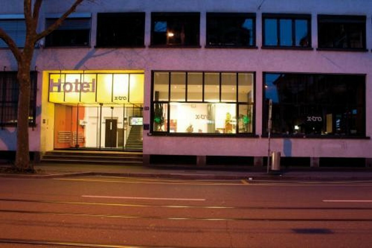 Фото отеля 2