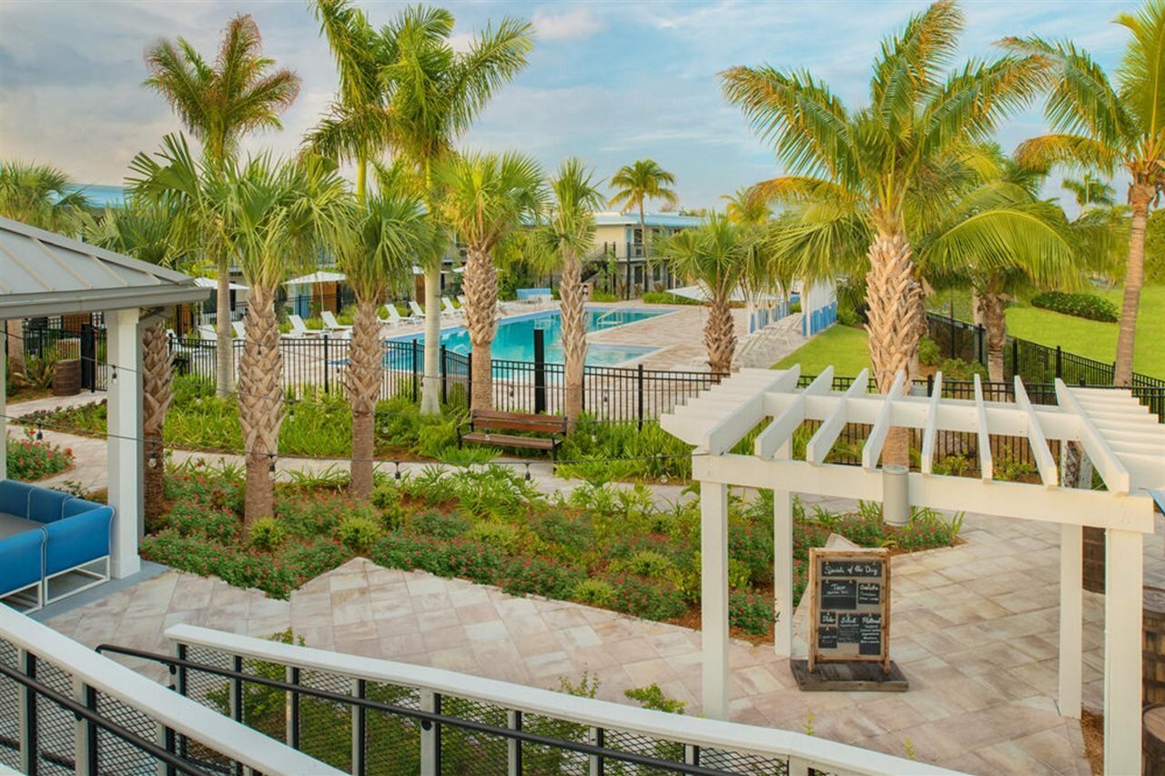 Фото The Gates Key West