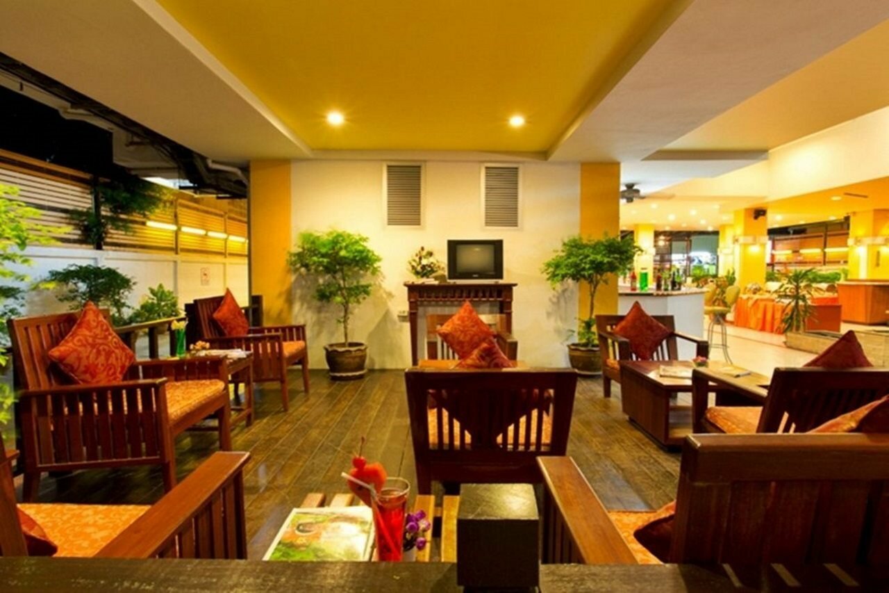 Фото Eastiny Plaza hotel