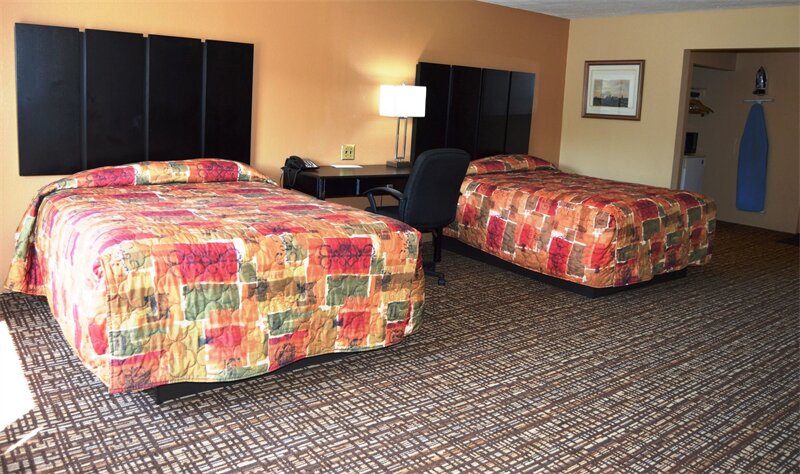 Фото Hollow Inn and Motel