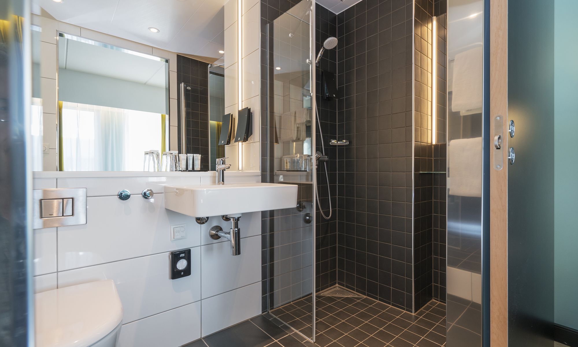 Фото Thon Hotel Linne