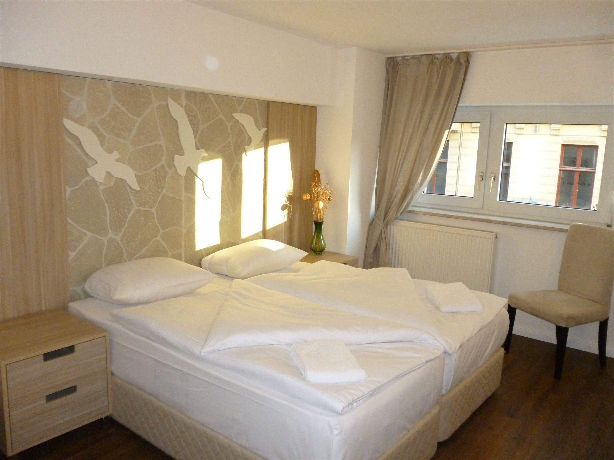 Фото Hotel Budapester Hof