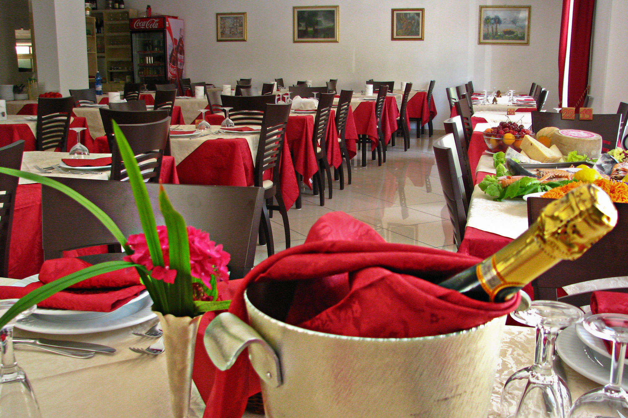 Фото Hotel Pigalle