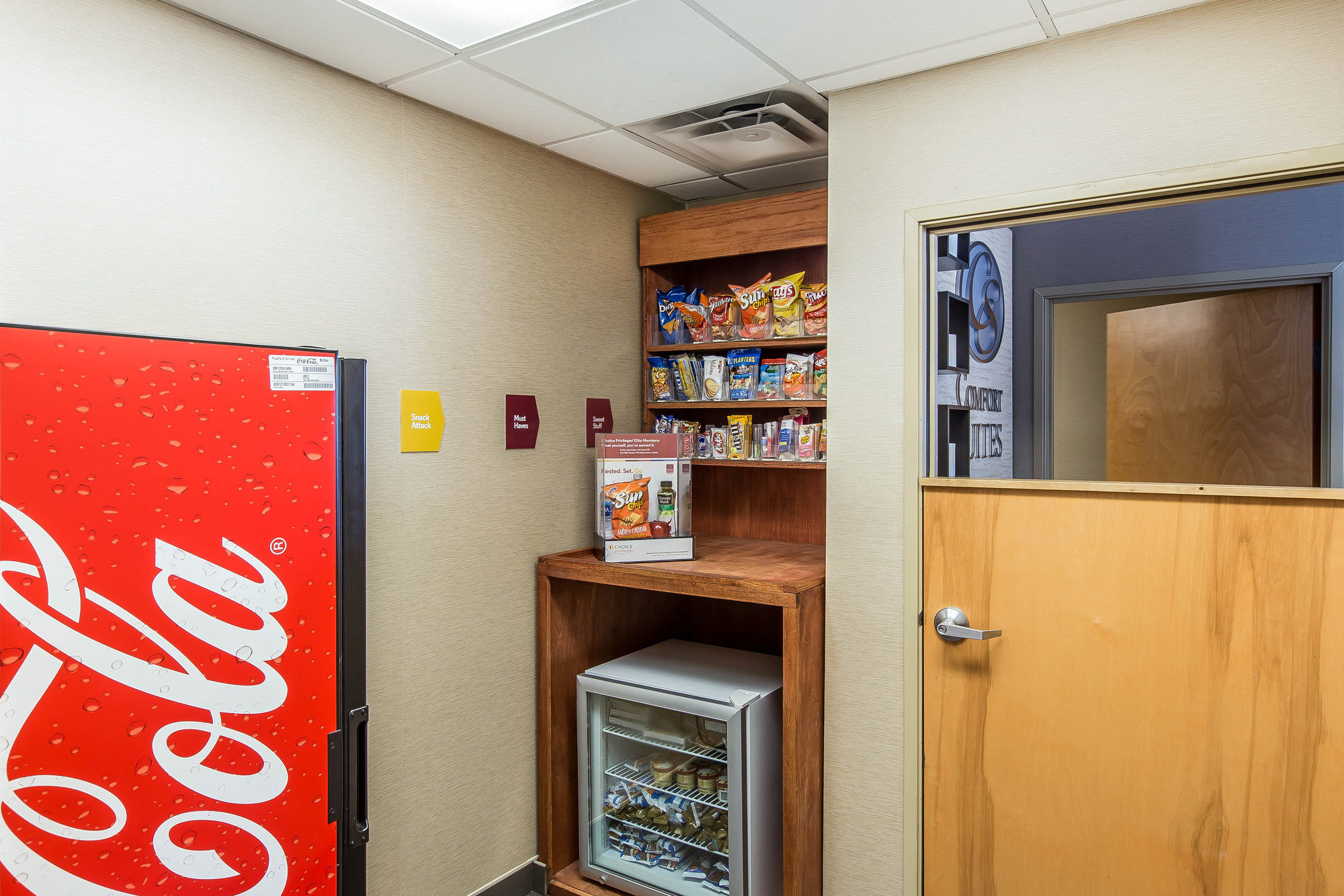 Фото Comfort Suites Oxford I-20 exit 188