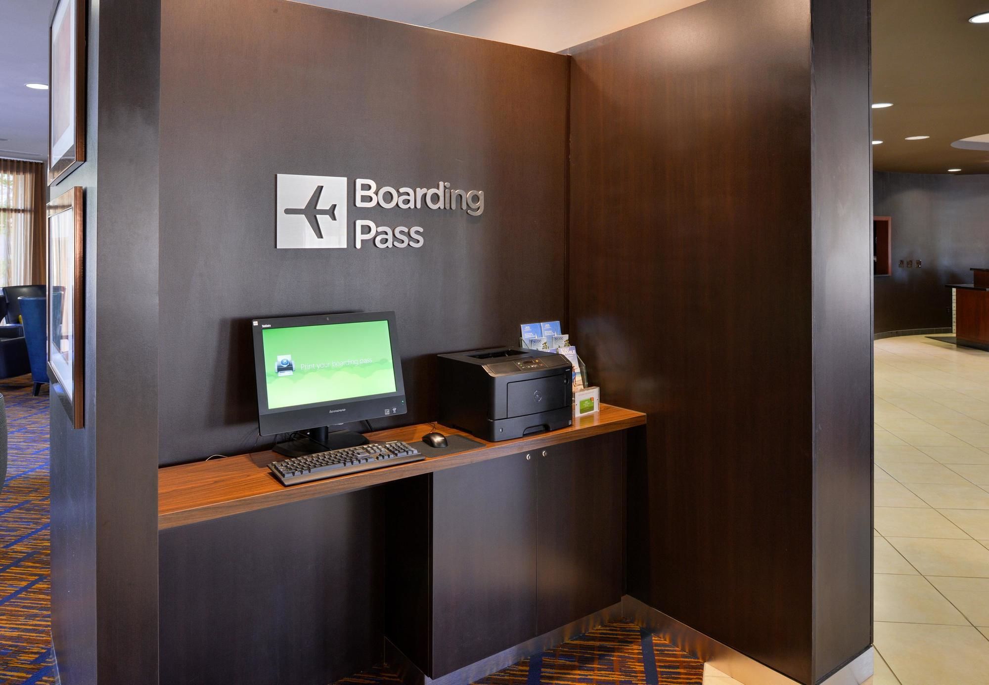 Фото Courtyard by Marriott Boise West Meridian